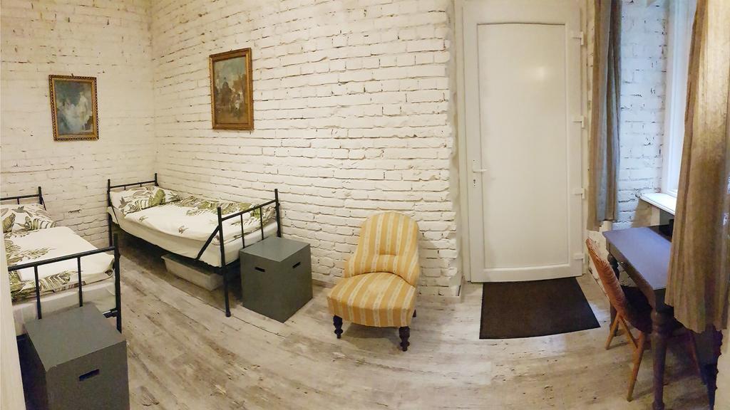 Bpr Wolf Apartment With Terrace Budapest Exterior photo